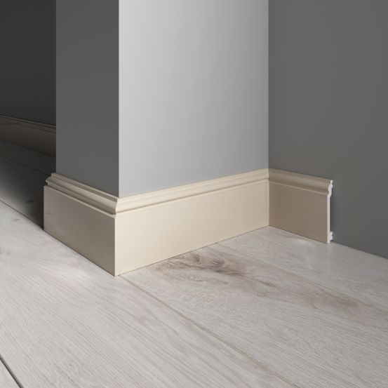 Плинтус напольный Decor Dizayn 701-74 из полистирола