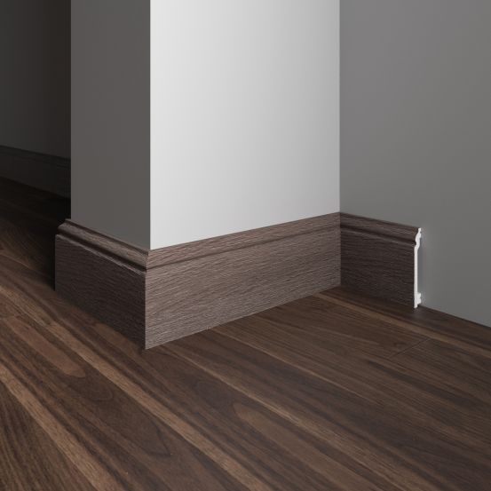 Плинтус напольный Decor Dizayn 701-81SH из полистирола