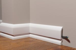 Плинтус напольный Decor Dizayn DD700 из полистирола