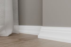 Карниз потолочный UltraWood CR 0027 из ЛДФ (50х15х2440 мм)