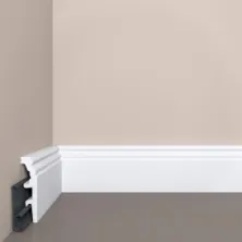 Плинтус напольный Bello Deco XPS П25 из полистирола с монтажной планкой