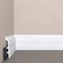 Плинтус напольный Bello Deco XPS П26 из полистирола с монтажной планкой