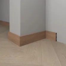 Плинтус напольный Decor Dizayn 708-90SH из полистирола
