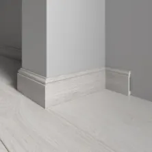 Плинтус напольный Decor Dizayn 701-89SH из полистирола