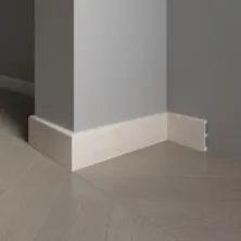 Плинтус напольный Decor Dizayn 706-77 из полистирола